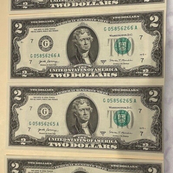 2017 Two Dollar Bills Lot of 4 Uncirculated/Low and Sequential #-64 to 67 - Picture 3 of 6